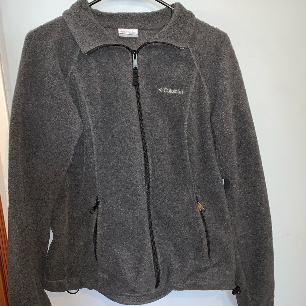 Columbia fleece, dark grey, women’s medium